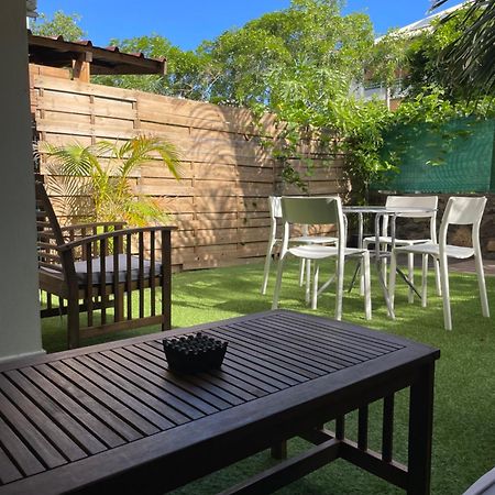 Prana Lodge Saint Gilles Les Bains 800 M De La Plage Екстериор снимка
